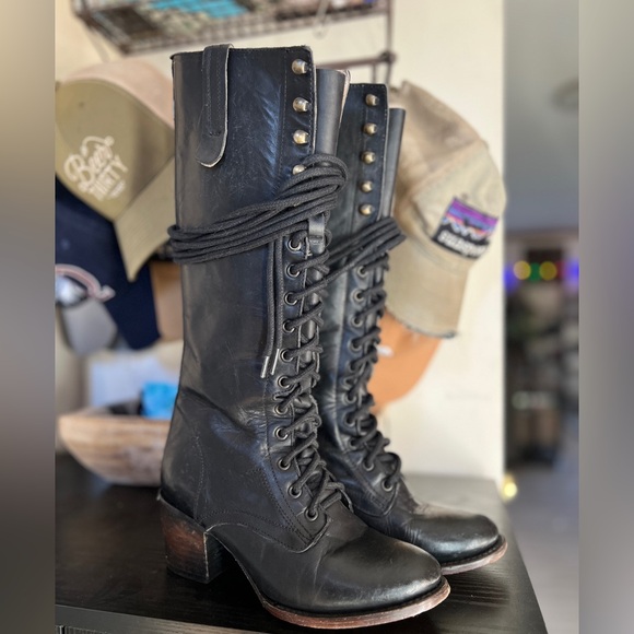 SOLD - Picture 4 of 10